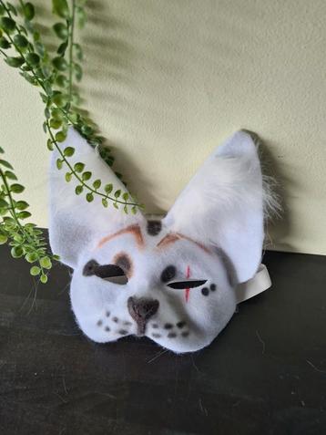 Therian mask beschikbaar voor biedingen