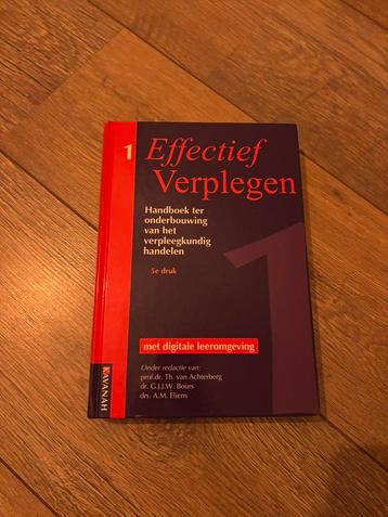 Verschillende verpleegkunde schoolboeken beschikbaar voor biedingen
