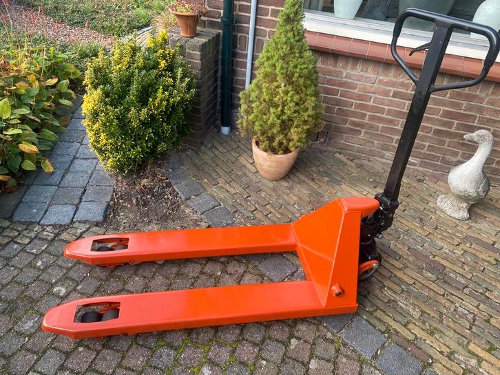 Palletwagen Clark, Doe-het-zelf en Verbouw, Palletwagens en Pompwagens, Gebruikt, Ophalen