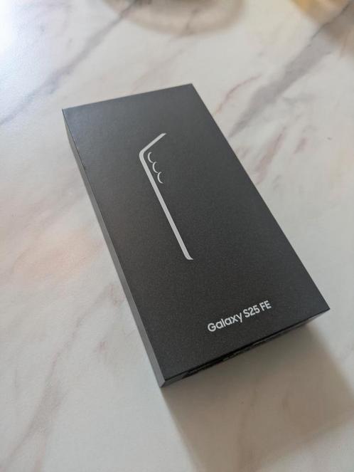 Nieuw in doos Samsung Galaxy S25 S25FE NIEUW 128 GB geseald, Telecommunicatie, Mobiele telefoons | Samsung, Nieuw, Overige modellen