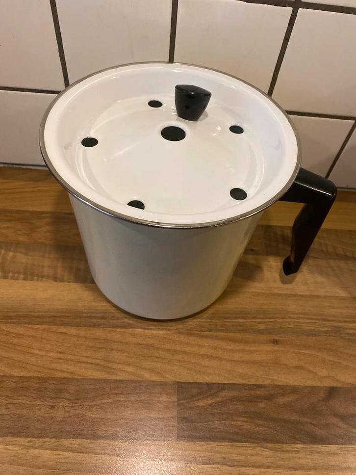 Retro vintage melkkoker, Antiek en Kunst, Antiek | Emaille, Ophalen of Verzenden