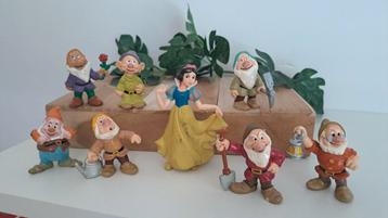 Disney setje sneeuwwitje  beschikbaar voor biedingen