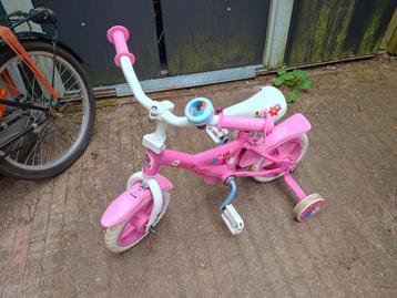 Beginners fietsje meisjes beschikbaar voor biedingen