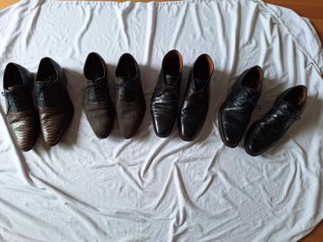 Floris van Bommel schoenen. Zie foto's en omschrijvingen beschikbaar voor biedingen