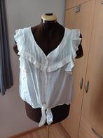 Ecru mouwloze blouse, knoopsluiting en strik, maat 42, Ophalen of Verzenden, Zo goed als nieuw, Maat 42/44 (L), Beige