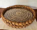 Gevlochten dienblad met glas, Huis en Inrichting, Woonaccessoires | Dienbladen, Ophalen of Verzenden, Zo goed als nieuw