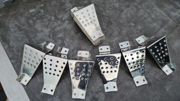 Zwaar uitgevoerd RVS Gepolijst. beschikbaar voor biedingen