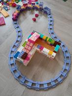 Grote Duplo Bak met Hello Kitty & Dora, Ophalen of Verzenden, Gebruikt, Losse stenen, Duplo