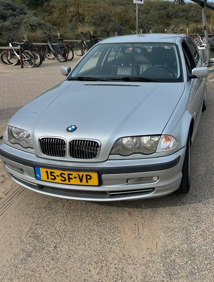 BMW 3-Serie 3.0 I 330 Touring 2000 Grijs, Auto's, BMW, Particulier, 3-Serie, Benzine, Stationwagon, Handgeschakeld, Geïmporteerd