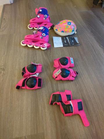 Roller skates + protection/helmet decathlon (size: 30-32) beschikbaar voor biedingen
