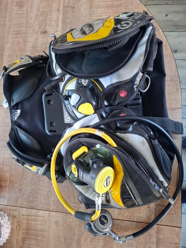 Mares Trimvest - Duikvest met Loodintegratie, Watersport en Boten, Duiken, Ophalen of Verzenden, Gebruikt, Trimvest of Wing