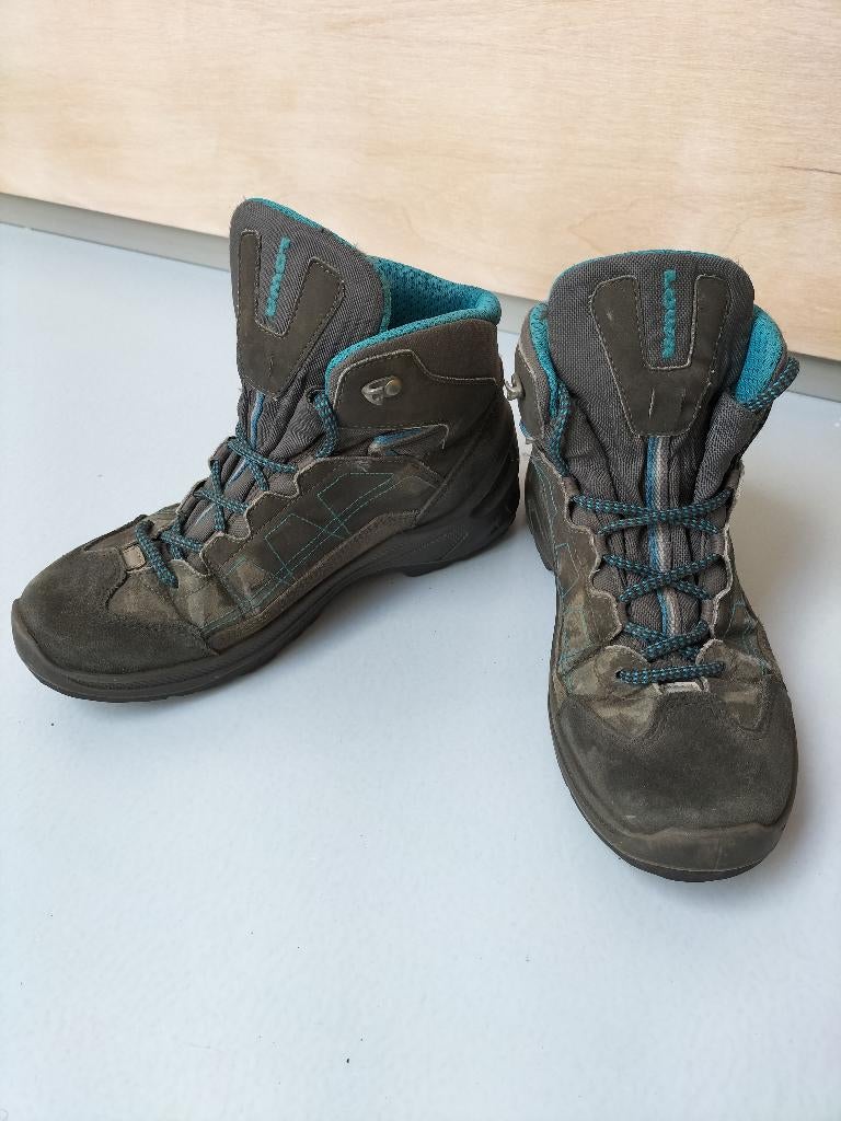 LOWA wandelschoenen maat 37, Ophalen of Verzenden, Gebruikt, Schoenen