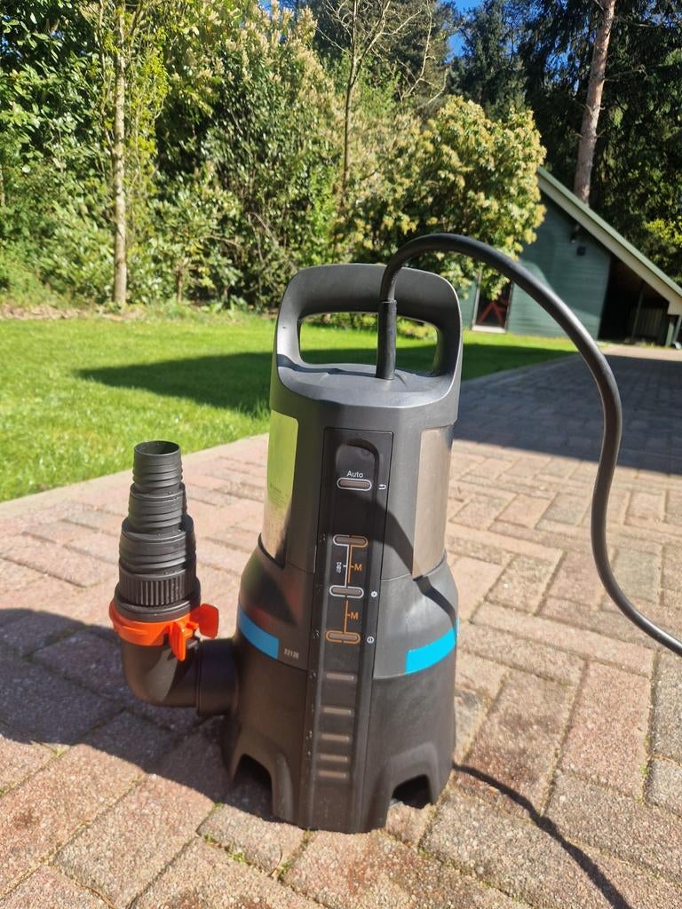 Gardena krachtige vuilwaterpomp | 20.000 L, -, Ophalen of Verzenden, Zo goed als nieuw, Gardena