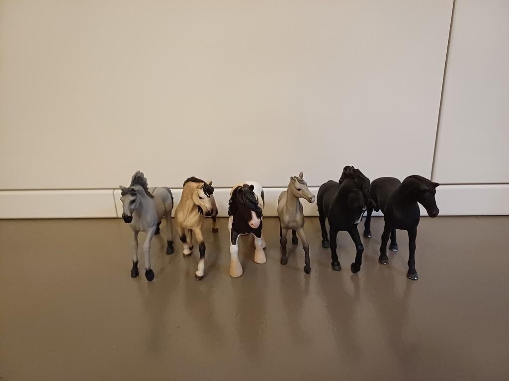 Grote collectie van 25 Schleich paarden, Ophalen of Verzenden, Zo goed als nieuw, Jongen of Meisje