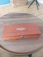 Theedoos van pickwick, Ophalen