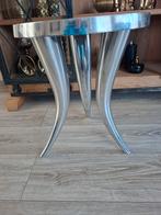 Unieke aluminium bijzettafel van Bob, Minder dan 55 cm, Metaal of Aluminium, Rond, Zo goed als nieuw