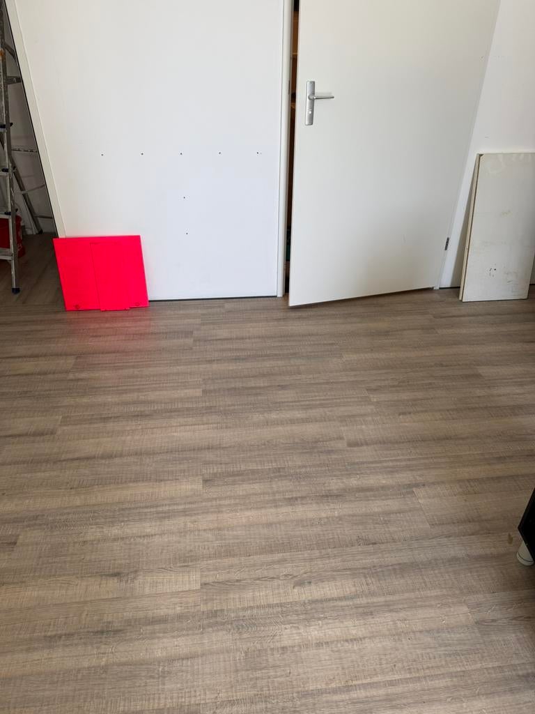 Ong 25m2 laminaat incl ondervloer - woensdag 29-4 uiterlijk, Ophalen, 50 tot 150 cm, Zo goed als nieuw, 10 m² of meer