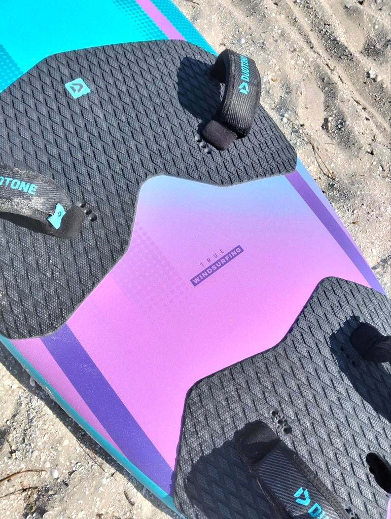 Duotone blast 117 ltr, Watersport en Boten, Windsurfen, Ophalen, Gebruikt, Minder dan 250 cm, Duotone