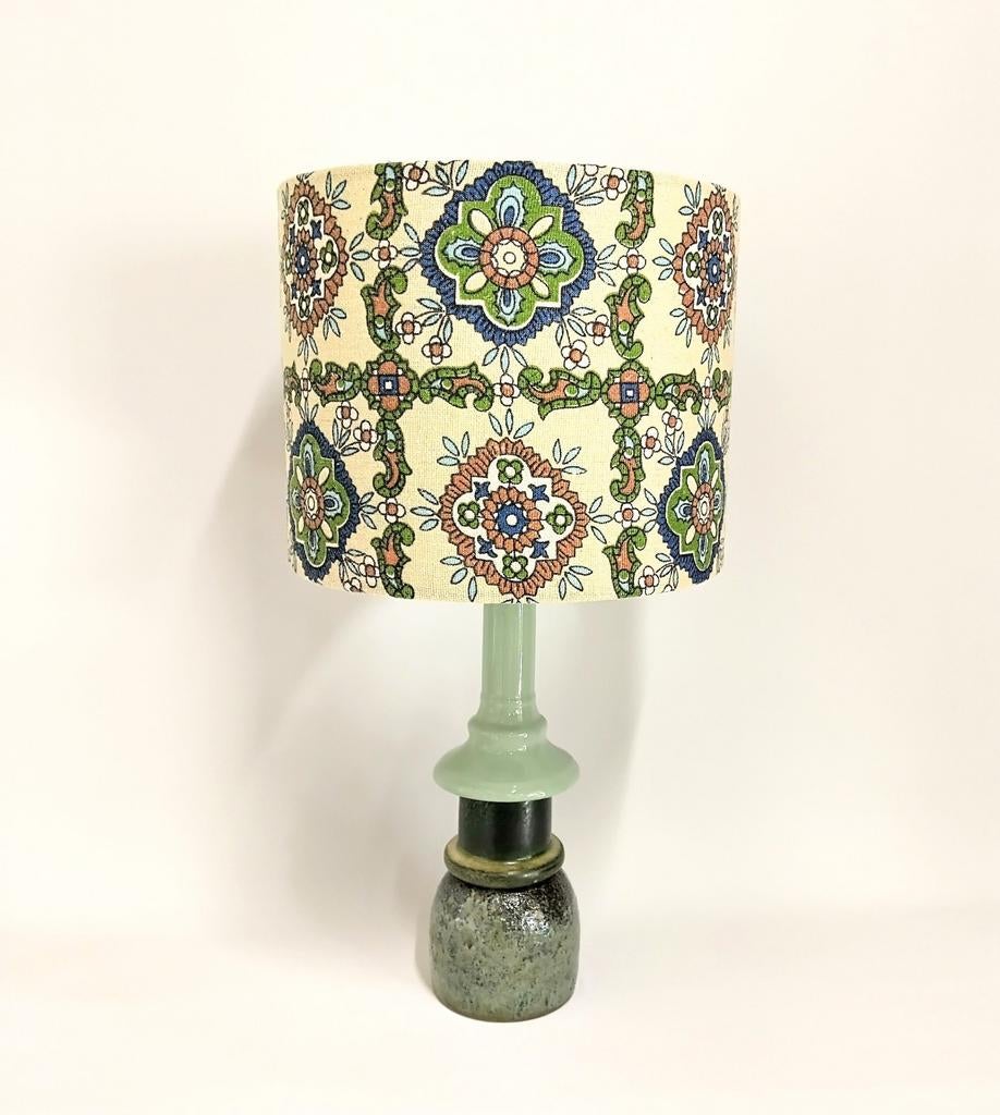 Vintage Aardewerk Tafellamp Blauw Tinten Keramiek Lampenkap, Mijn stijl, 50 tot 75 cm, Ophalen of Verzenden, Overige materialen