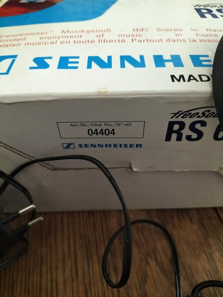 Sennheiser RS 6 Draadloze Hoofdtelefoon met Zender, Gebruikt, Sennheiser, Draadloos, Op oor (supra aural)