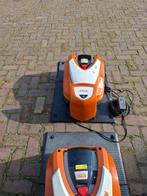 Stihl RMI 422.0 robot grasmaaier, Tuin en Terras, Stihl, Gebruikt, Ophalen of Verzenden, Met regensensor