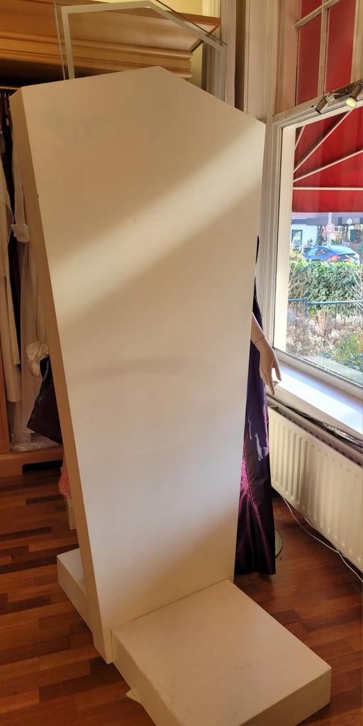 Toonbank + 4 Etalagesokkels, Ophalen of Verzenden, Zo goed als nieuw