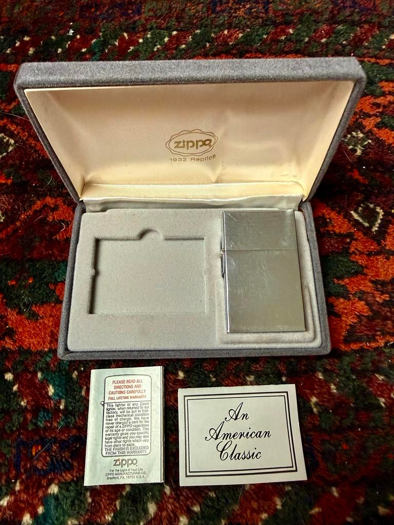 Zippo 1932 Replica Aansteker in originele doos, Verzamelen, Ophalen of Verzenden, Zo goed als nieuw, Aansteker