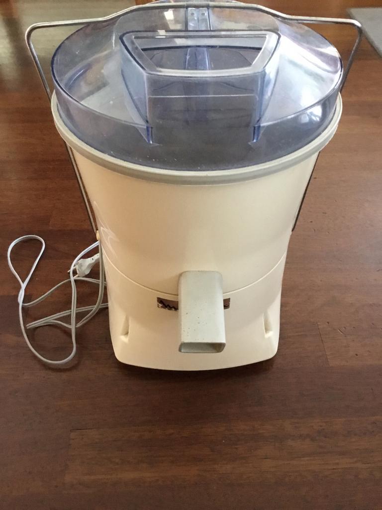 Schrapmachine voor aardappels / wortelen - Moulinex, Overige typen, Ophalen, Gebruikt