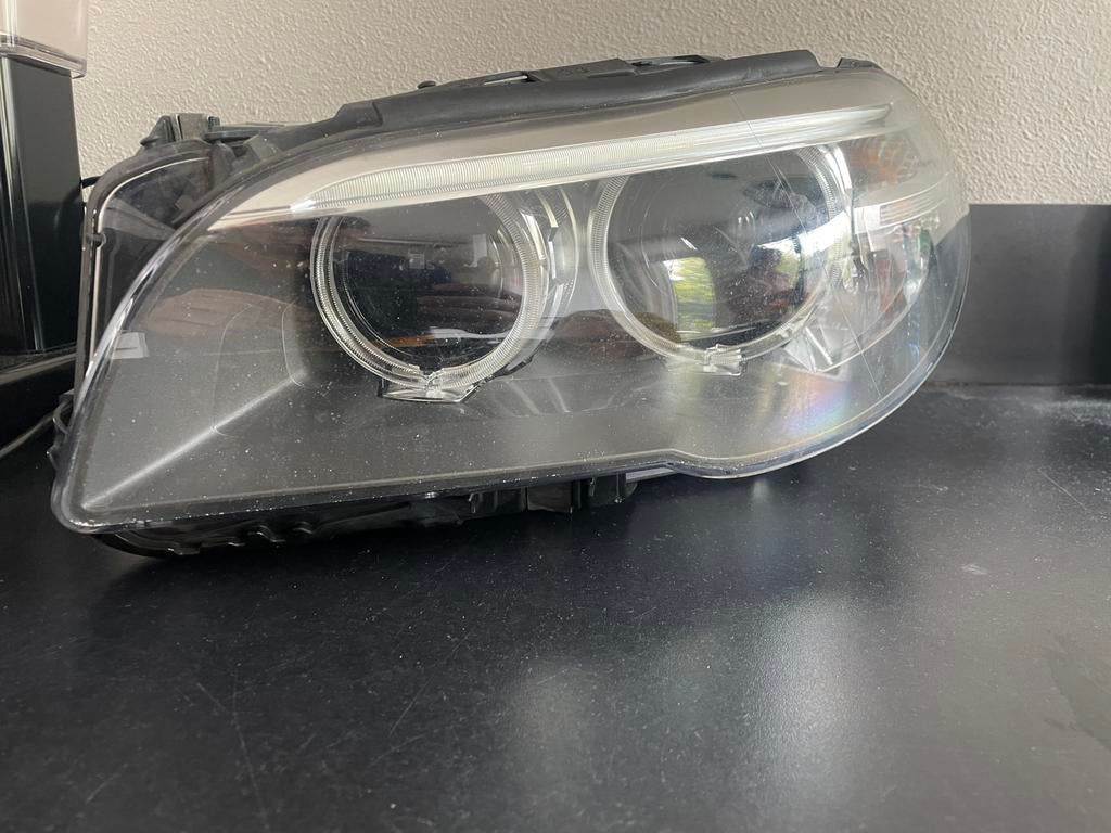 Bmw F10/11 lci koplamp links hella voor de handige klusser, Ophalen of Verzenden, BMW