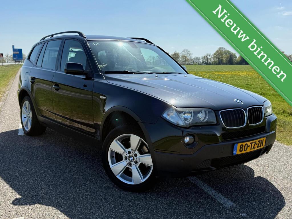 BMW X3 2.0i Executive Anniversary 150pk | Orig NL, Auto's, BMW, Beige, 4 cilinders, 150 pk, Zwart