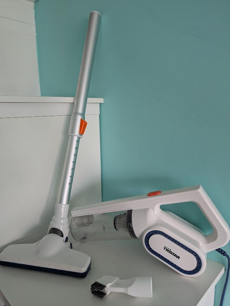 2 in 1 Stofzuiger / Handstofzuiger Tristar, Witgoed en Apparatuur, Ophalen, Gebruikt, Stofzuiger, Minder dan 1200 watt