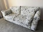 Witte bank met bloemenmotief Comfortabel en stijlvol, Huis en Inrichting, Banken | Bankstellen, Ophalen, Gebruikt, Driepersoons