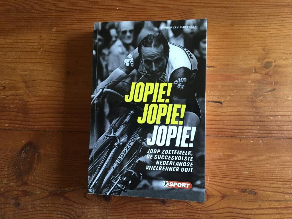 sportboek- Jopie !,Jopie !, Jopie ! , ( Joop Zoetemelk ), Ophalen of Verzenden, Zo goed als nieuw, Lopen en Fietsen