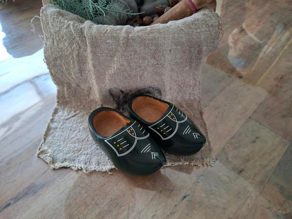 Klompjes maatje 22 ongeveer, Ophalen of Verzenden, Nieuw, Meisje, Overige typen