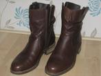 Bruine dameslaarsjes, Bruin, Ophalen of Verzenden, Zo goed als nieuw, Lage of Enkellaarzen