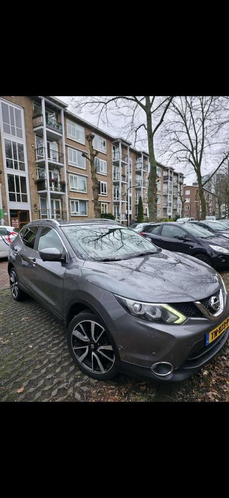 Nissan Qashqai 1.6 Dig-t 120KW 2WD 2015 Grijs, Auto's, Voorwielaandrijving, 1618 cc, 4 cilinders, 1290 kg