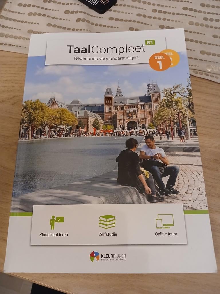 Taal Compleet B1, Boeken, Ophalen of Verzenden, Zo goed als nieuw, Overige niveaus, Nederlands