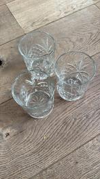 Drie Vivo glazen met geslepen patroon, Ophalen of Verzenden