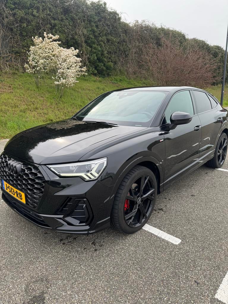 Audi Q3 Sportback S-Line 2020, Auto's, Audi, Particulier, Q3, Benzine, C, SUV of Terreinwagen, Automaat, Origineel Nederlands