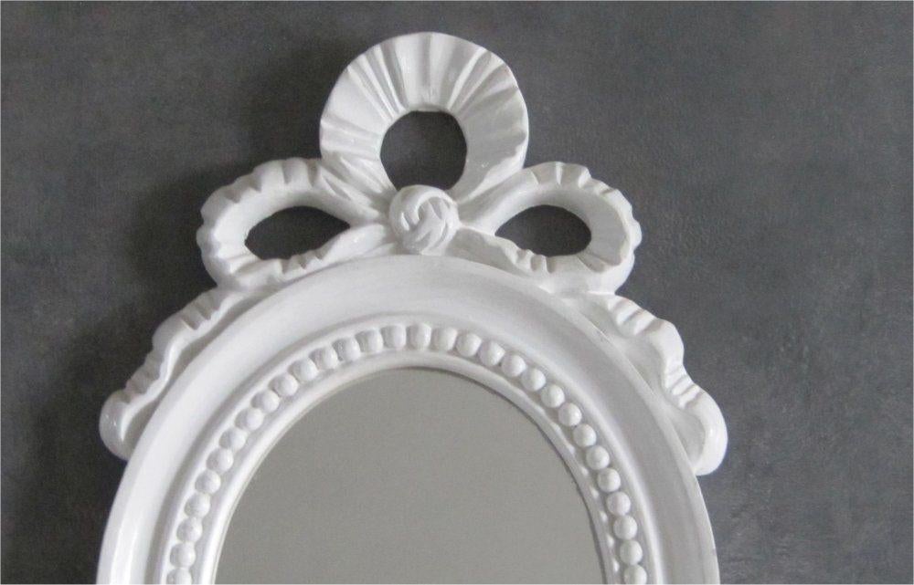 Brocante spiegel, houten lijst met mooie kuif, Ophalen of Verzenden, Overige vormen, Minder dan 50 cm, Minder dan 100 cm