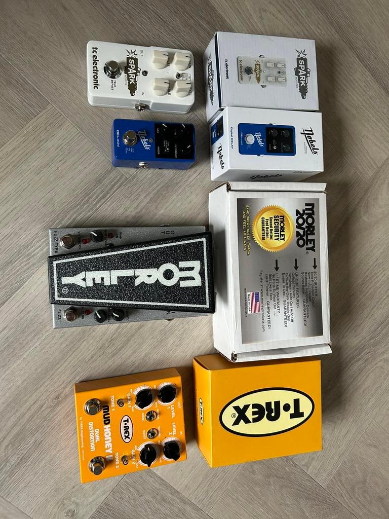 Diverse effect pedalen, Ophalen, Zo goed als nieuw