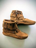 Minnetonka Bruine Boots- franjes, binnenzijde rits, maat 37, Bruin, Lage of Enkellaarzen, Nieuw, Ophalen of Verzenden