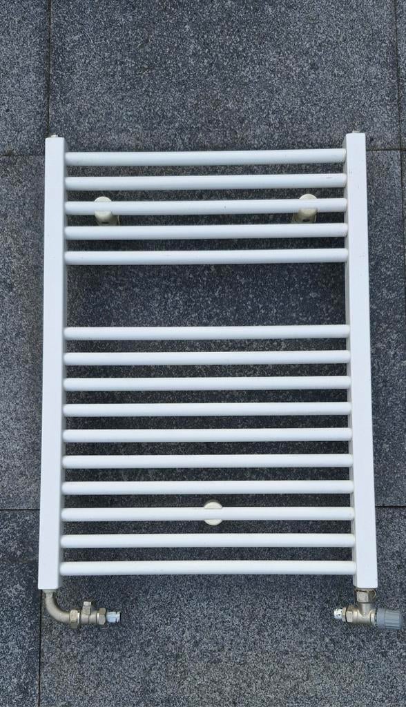 Badkamer radiator - Wit, in prima staat, Ophalen, Gebruikt, Radiator