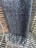 Prachtige soepele grijs/zwarte dames sjaal/shawl   NIEUW, Ophalen of Verzenden, Nieuw, Sjaal