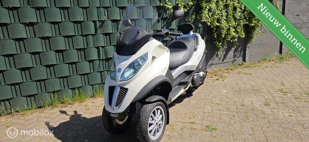 Piaggio 500 LT MP3 Business Autorijbewijs/ leo Vince., Motoren, Motoren | Piaggio, Scooter, Sportuitlaat, Piaggio, 493 cc