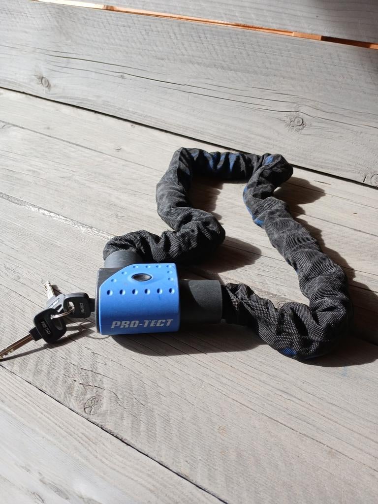PRO-TECT kettingslot met sleutels, Ophalen, Kettingslot
