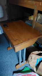 Vintage kinder schoolbankje met stoeltje, Kinderen en Baby's, Kinderkamer | Tafels en Stoelen, Ophalen of Verzenden, Gebruikt