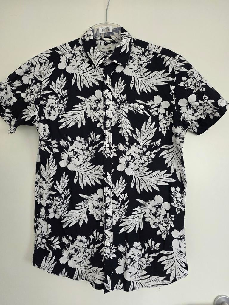 Jack & Jones heren overhemd met bloemenprint maat M, Kleding | Heren, Overhemden, Ophalen of Verzenden