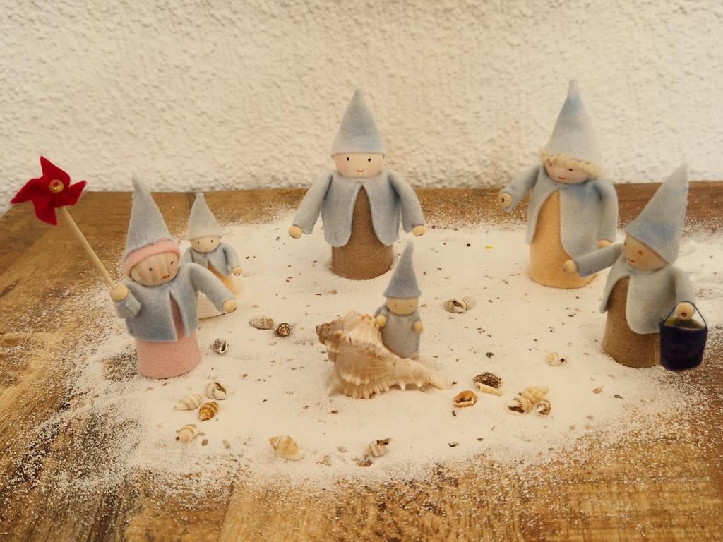 Wolvilt Strandkabouters voor de Seizoenstafel, Hobby en Vrije tijd, Vilt, Ophalen of Verzenden, Nieuw, Figuurtje(s), Wolvilt