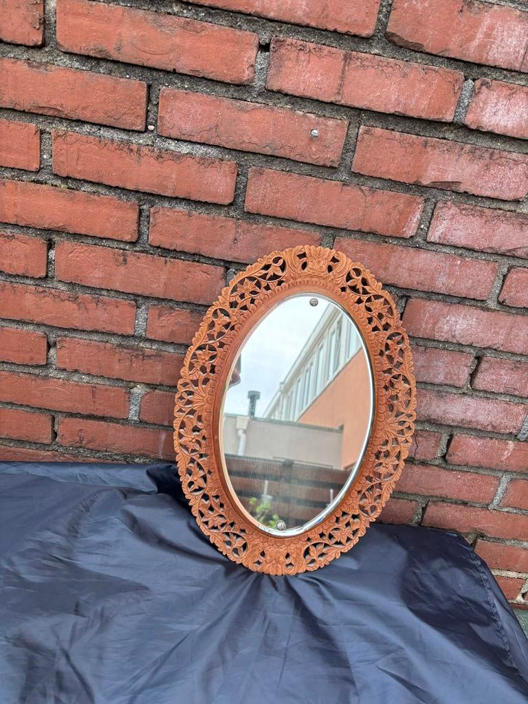 Vintage houten ovale spiegel, Ophalen, Ovaal, Minder dan 50 cm, Minder dan 100 cm